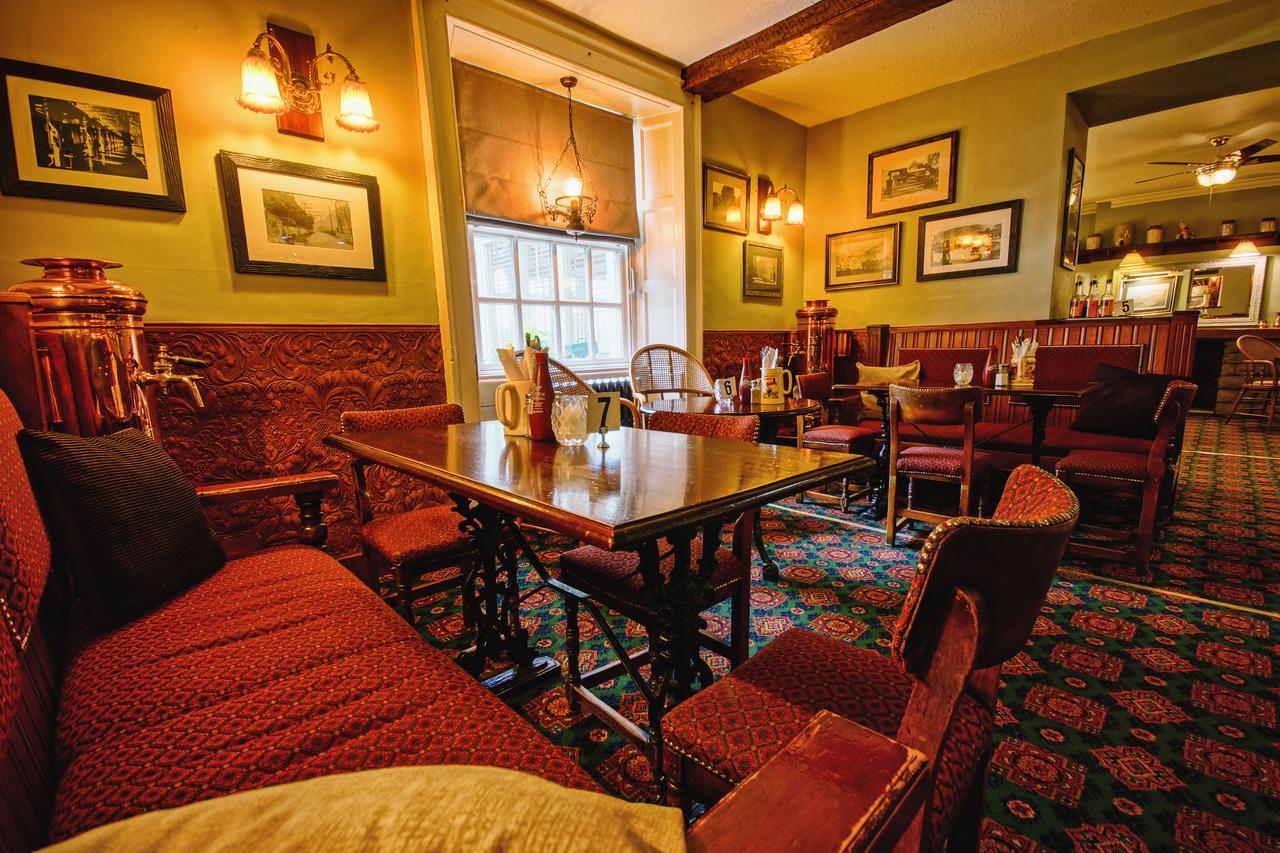 Yorkshire Bridge Inn Bamford Exterior photo